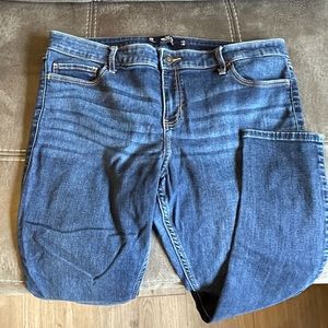 Hollister skinny jeans